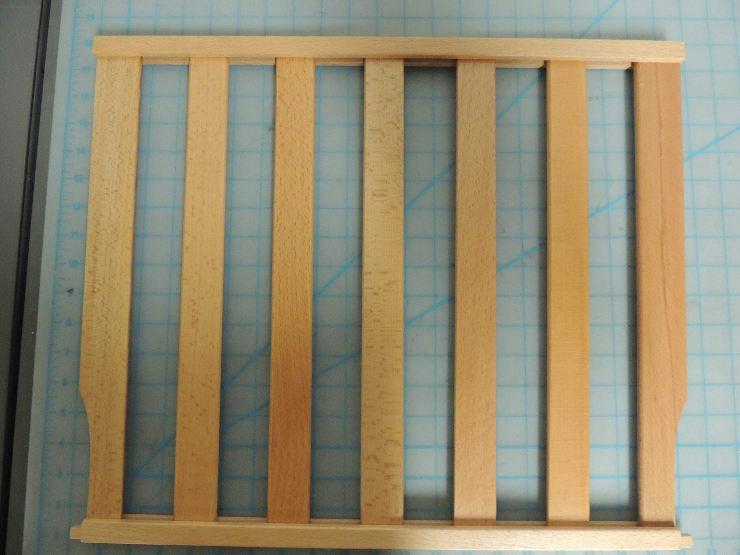 1.05.10.01.002 DWC WODN WINE RCK I FL