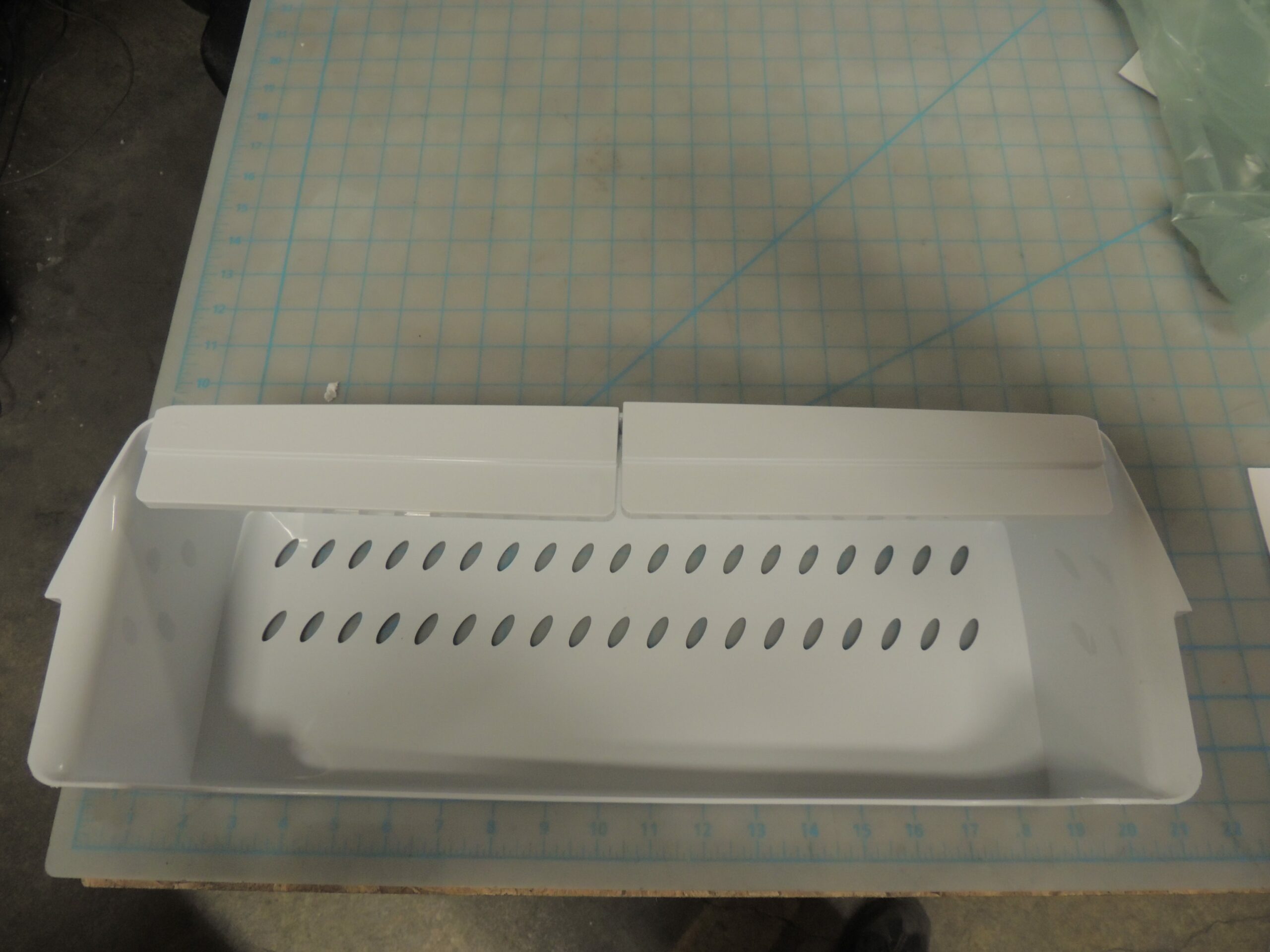 1.25.02.03.15.030 Under Door Shelf Assy