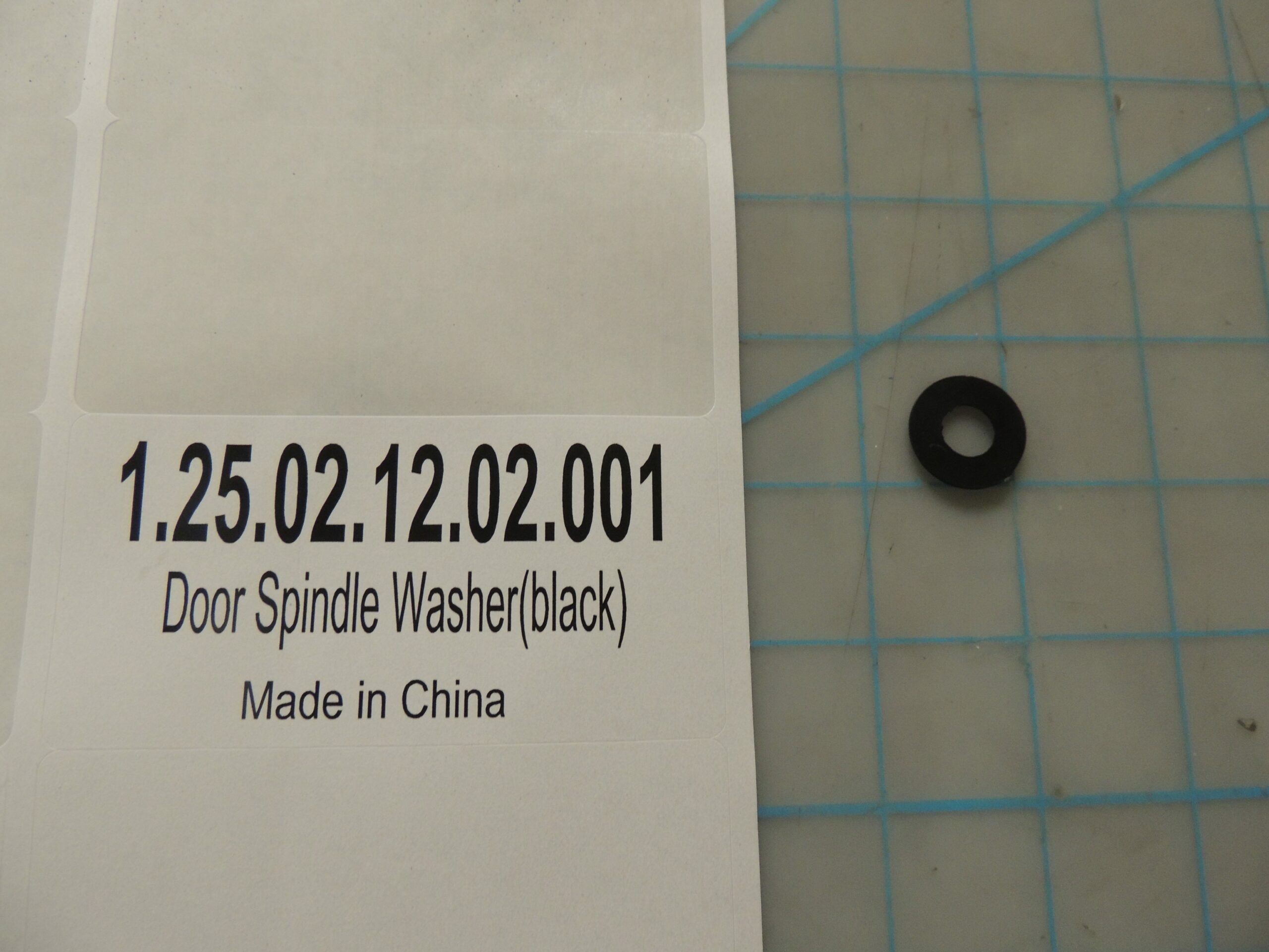 1.25.02.12.02.001 Door Spindle Washer(black)