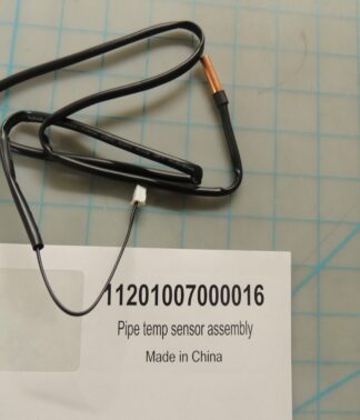 Pipe temp sensor assembly