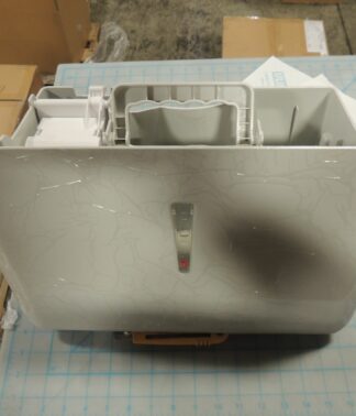 Water tank assembly