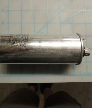 DAC8008EE CAPACITOR