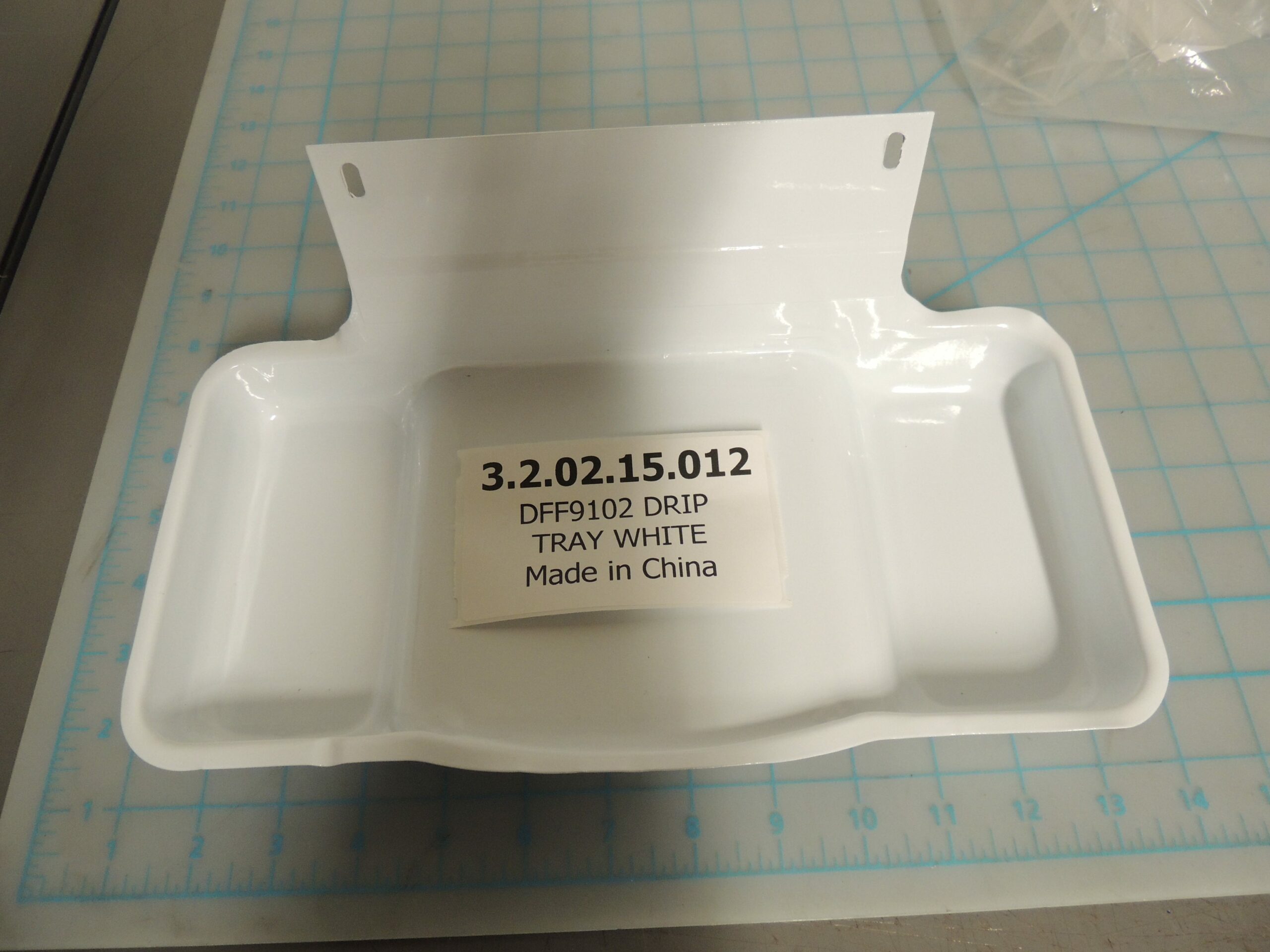 3.2.02.15.012 DFF9102 DRIP TRAY WHITE