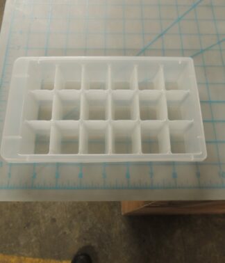 TRAY, ICE CUBE UNVERSAL