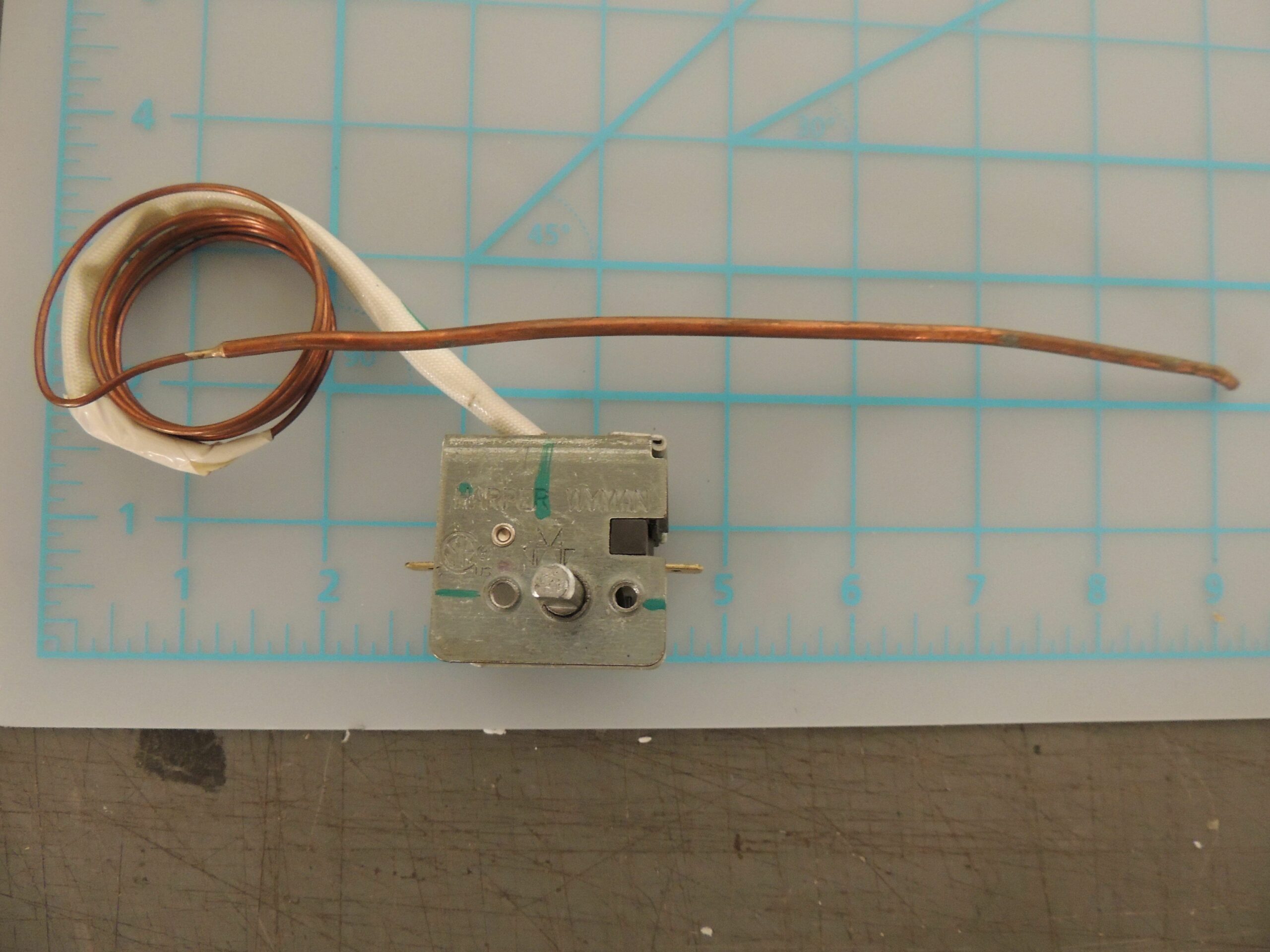 WS01F04051 THERMOSTAT