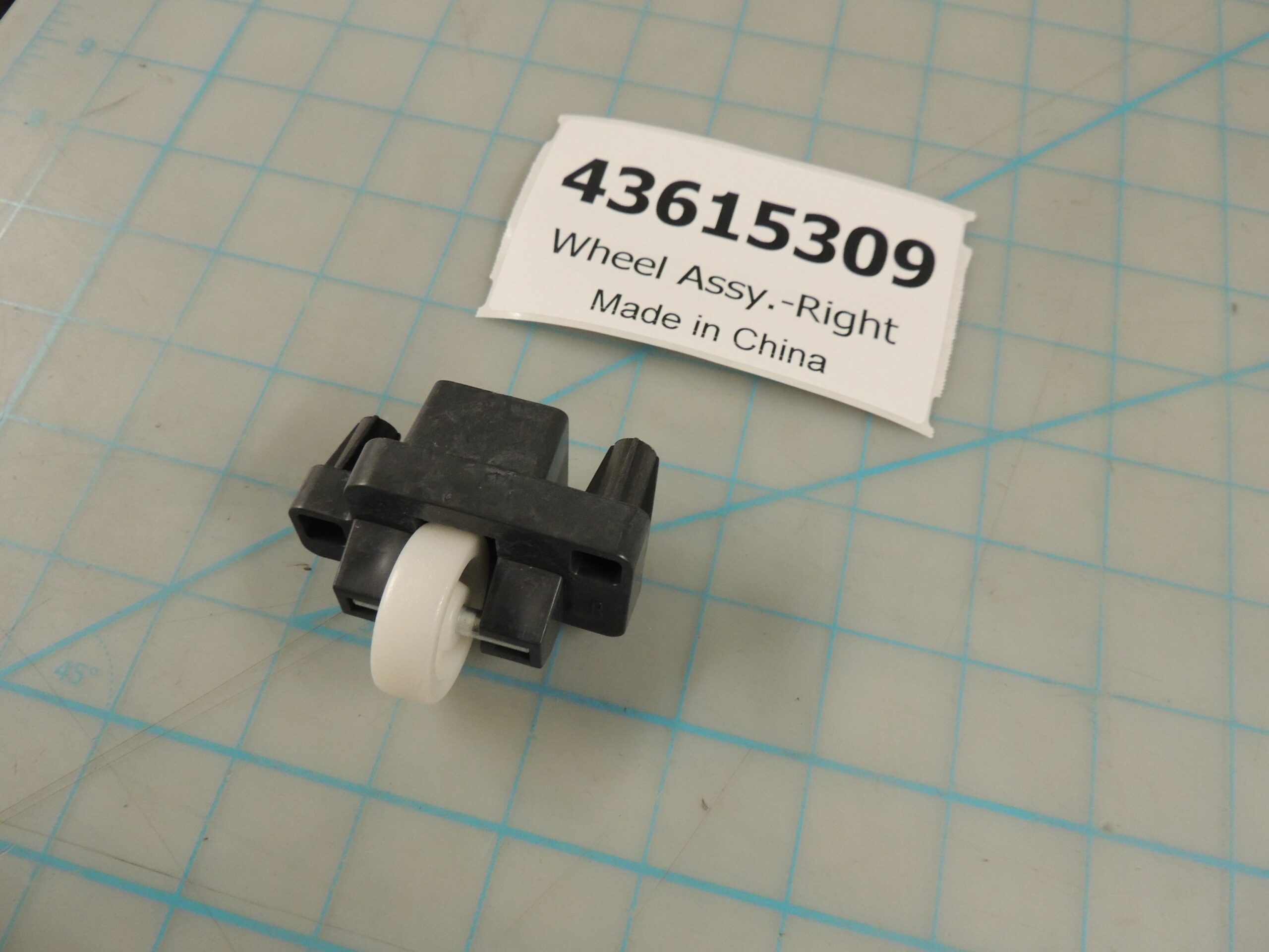 43615309 Wheel Assy.-Right