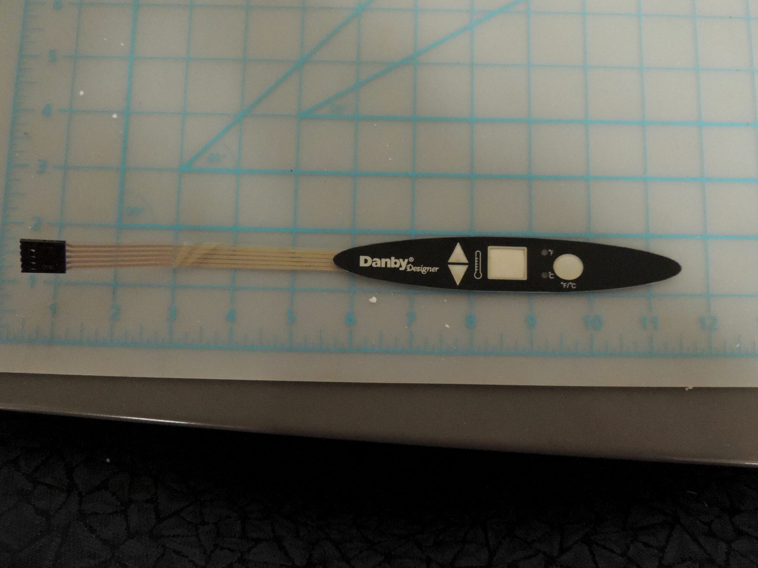 1.01.03.10.002R DKC644/645BLS TOUCH KEY BOARD