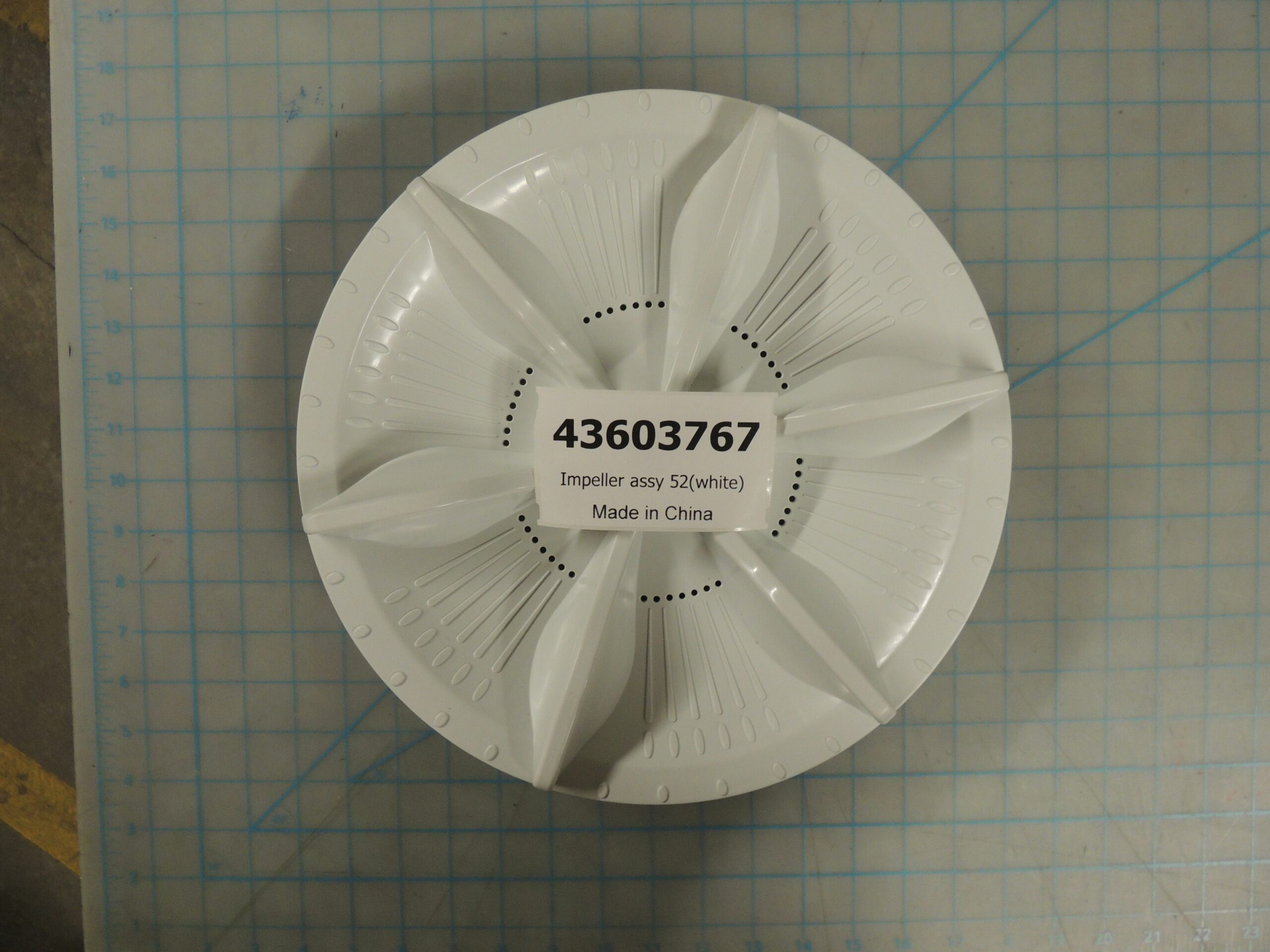 43603767 Impeller assy 52(white)